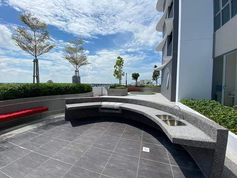 Auranadtroikakb Apartment Wifi-Netflix-Coway Kota Bharu Exterior photo