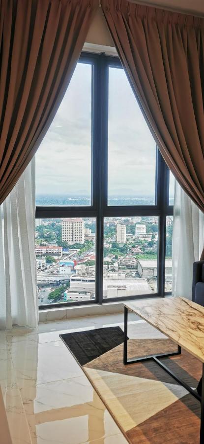Auranadtroikakb Apartment Wifi-Netflix-Coway Kota Bharu Exterior photo