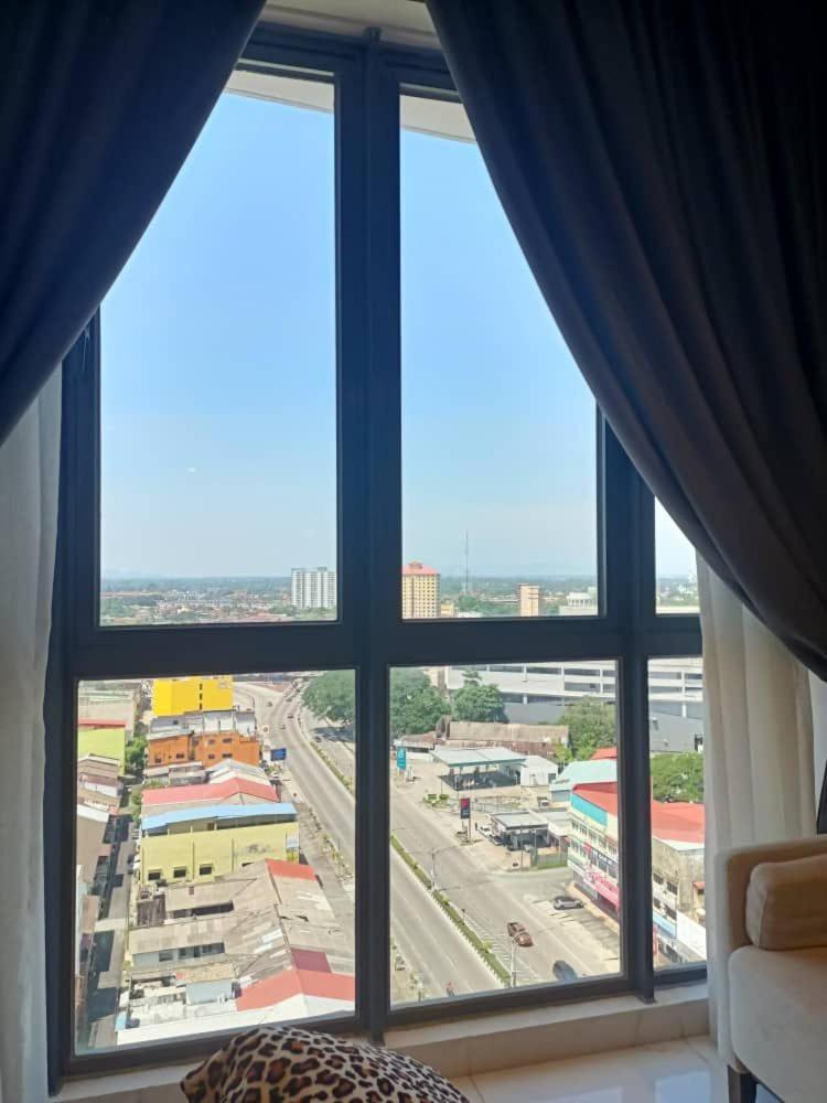 Auranadtroikakb Apartment Wifi-Netflix-Coway Kota Bharu Exterior photo