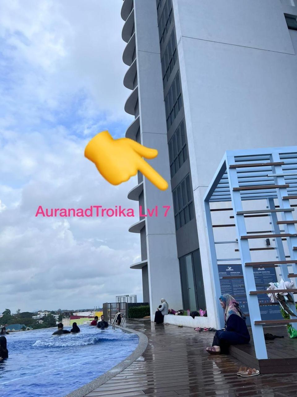 Auranadtroikakb Apartment Wifi-Netflix-Coway Kota Bharu Exterior photo